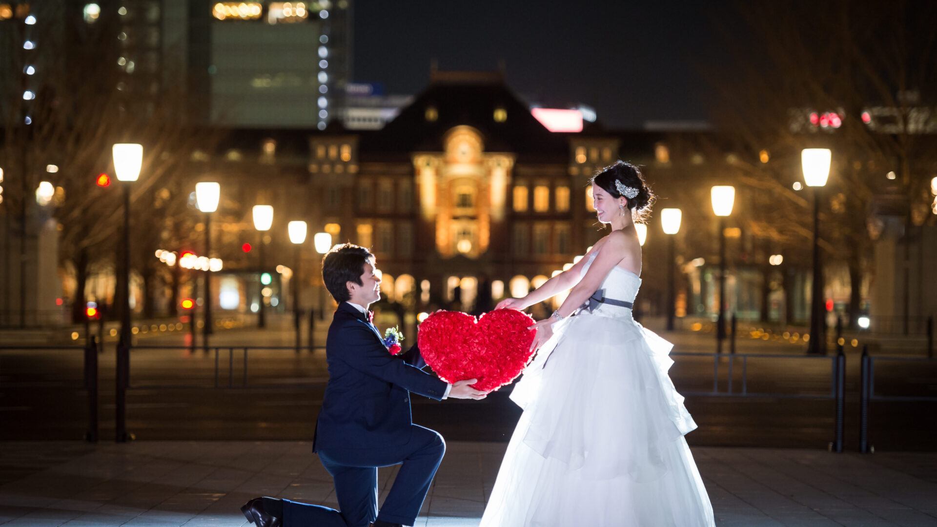 Tokyo Station Location 東京 浅草橋の結婚写真 フォトウエディングスタジオ 24to Wedding